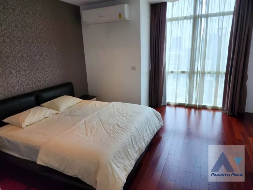 6  3 br Condominium For Rent in Ploenchit ,Bangkok BTS Ploenchit at Athenee Residence AA35311