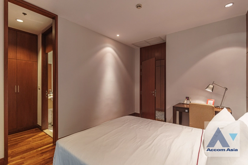 18  3 br Apartment for rent and sale in Ploenchit ,Bangkok BTS Ploenchit at Elegance and Traditional Luxury AA35313