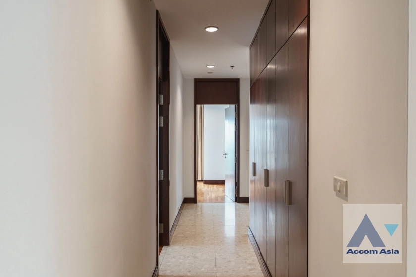 15  3 br Apartment for rent and sale in Ploenchit ,Bangkok BTS Ploenchit at Elegance and Traditional Luxury AA35315