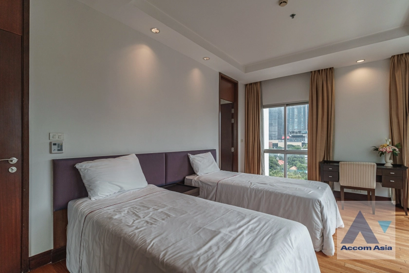 29  3 br Apartment for rent and sale in Ploenchit ,Bangkok BTS Ploenchit at Elegance and Traditional Luxury AA35315