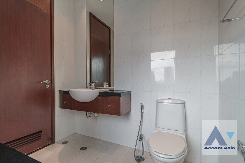 31  3 br Apartment for rent and sale in Ploenchit ,Bangkok BTS Ploenchit at Elegance and Traditional Luxury AA35315