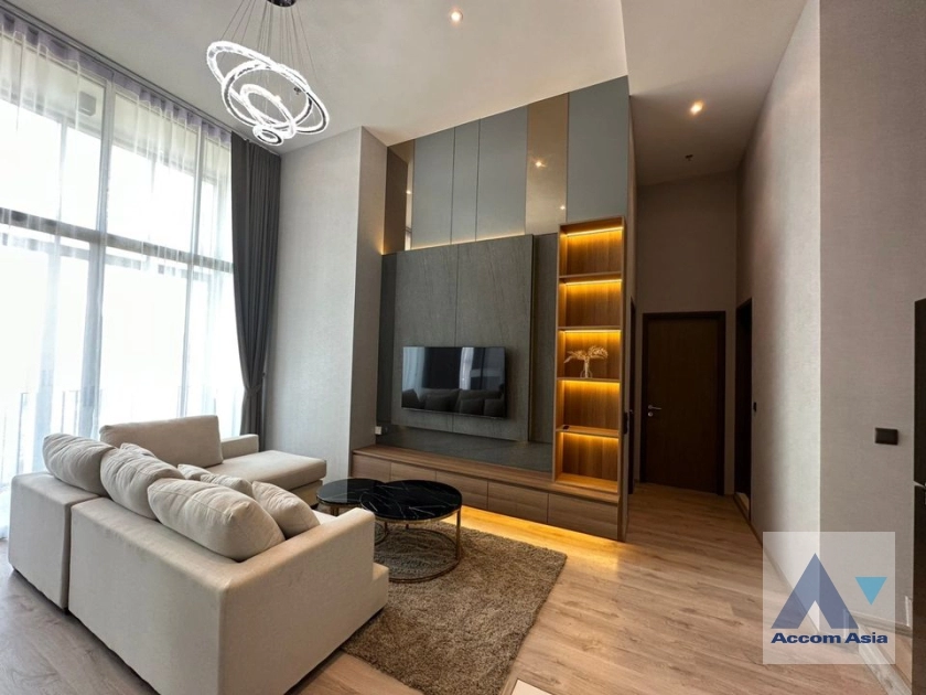 unitRhythm Ekkamai Estate