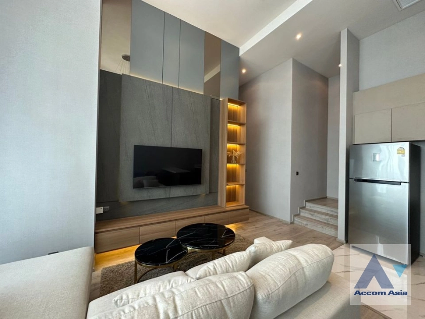 unitRhythm Ekkamai Estate