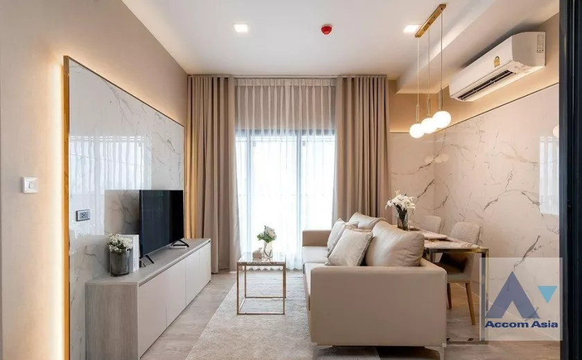 The Tree Pattanakarn Ekkamai Condominium  2 Bedroom for Sale & Rent ARL Ramkhamhaeng in Pattanakarn Bangkok