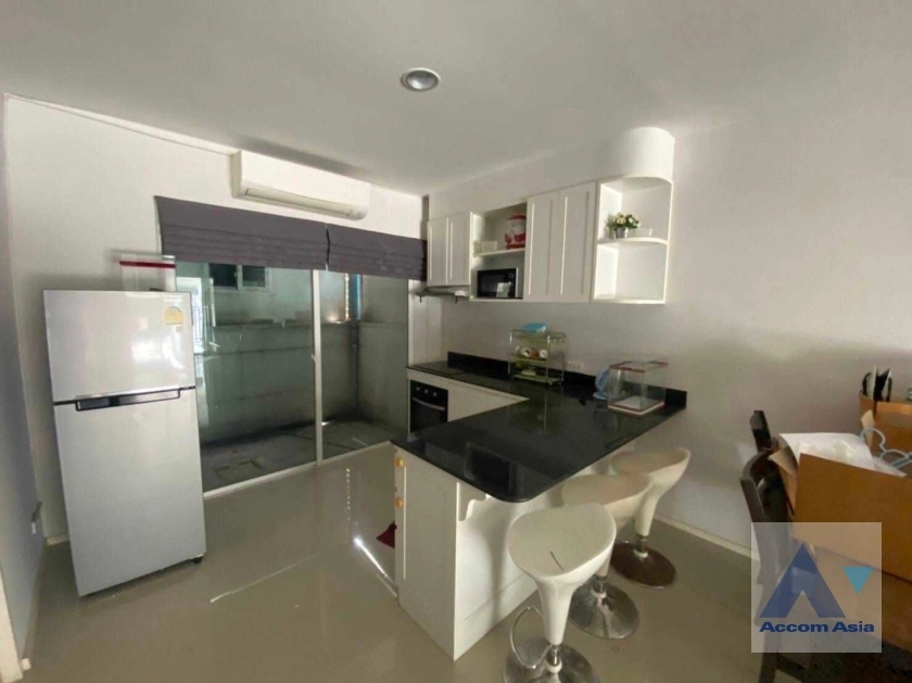  1  3 br House For Sale in Pattanakarn ,Bangkok BTS On Nut at Baan Klang Muang Sukhumvit 77-On Nut 17 AA35321