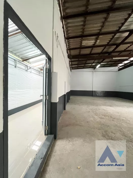 9  Warehouse For Rent in Lat Phrao ,Bangkok  AA35323