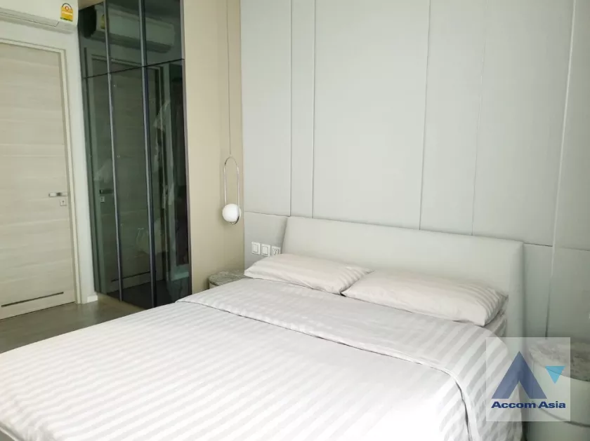 4  1 br Condominium For Sale in Sathorn ,Bangkok BTS Saint Louis at The Room Sathorn St Louis AA35358