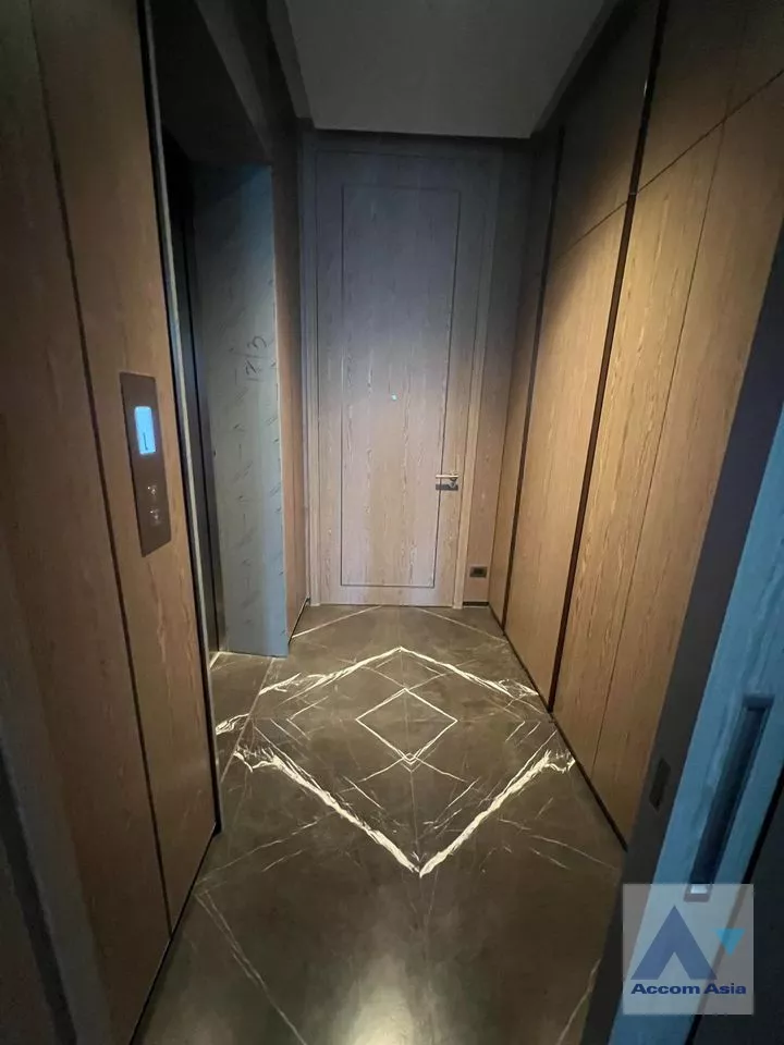 10  1 br Condominium For Rent in Ploenchit ,Bangkok BTS Chitlom at Scope Langsuan AA35365