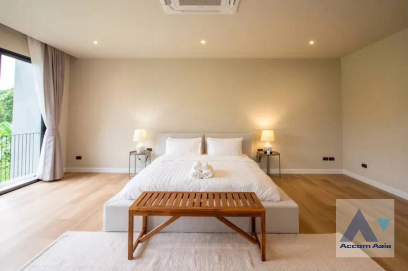 7  3 br House for rent and sale in Sukhumvit ,Bangkok BTS Phra khanong AA35371