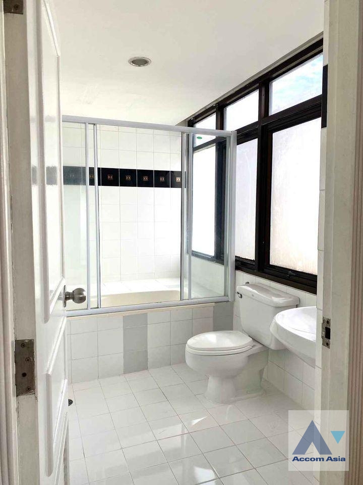 8  1 br Condominium for rent and sale in Sukhumvit ,Bangkok  at Waterford Park  AA35374