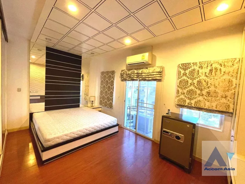7  3 br Townhouse For Rent in Pattanakarn ,Bangkok ARL Hua Mak at The Metro Rama 9 AA35375