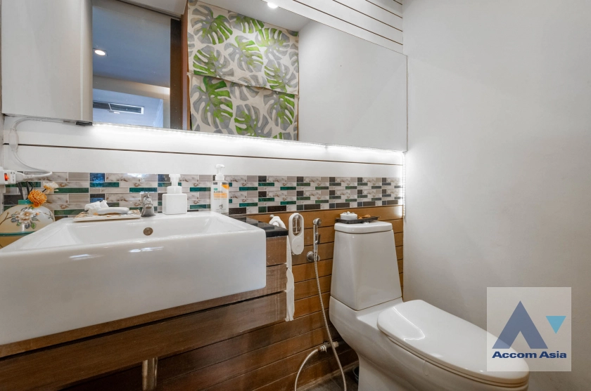 10  2 br Condominium For Sale in Sukhumvit ,Bangkok BTS Asok - MRT Sukhumvit at Sukhumvit House AA35387