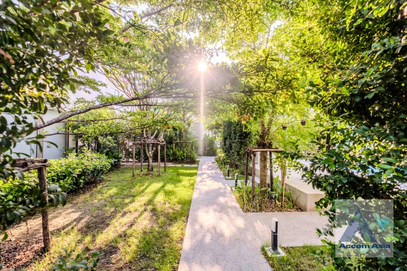 31  4 br House For Rent in Sukhumvit ,Bangkok BTS Phra khanong AA35388