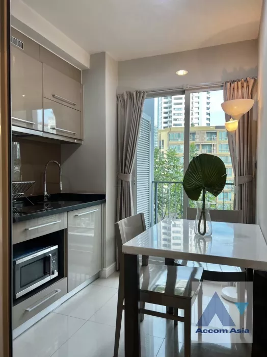  1  1 br Condominium For Sale in Sukhumvit ,Bangkok BTS Thong Lo at The Crest 49 AA35403