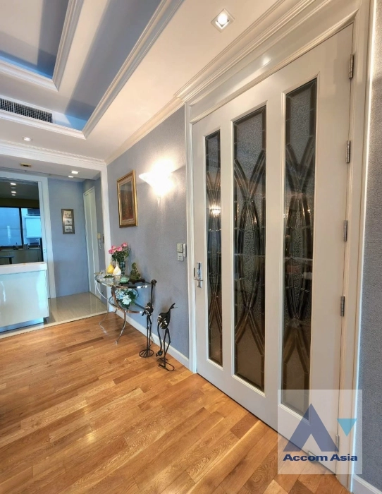 25  3 br Condominium For Sale in Sukhumvit ,Bangkok BTS Thong Lo at The Marvel Residence AA35405