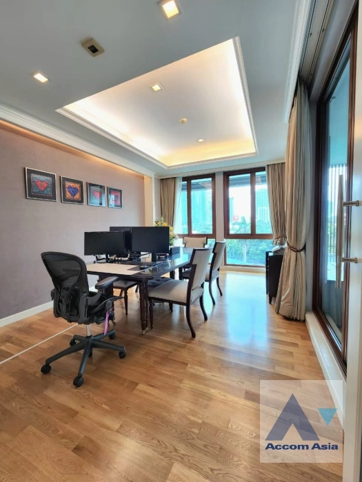 10  3 br Condominium For Sale in Sukhumvit ,Bangkok BTS Thong Lo at The Marvel Residence AA35405