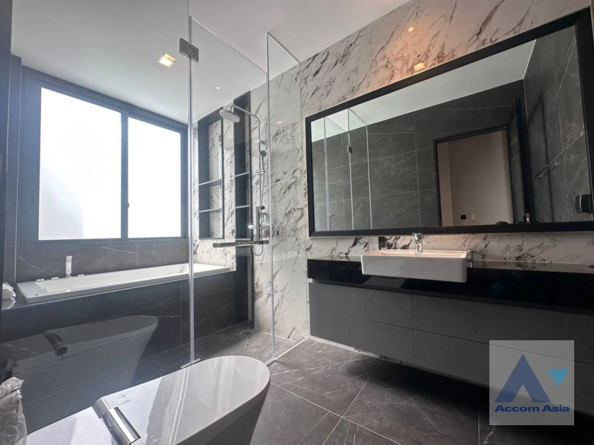 21  5 br House for rent and sale in Pattanakarn ,Bangkok ARL Hua Mak at The Gentry Phatthanakan AA35408