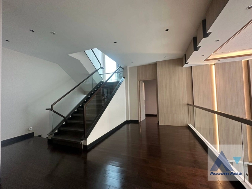 8  5 br House for rent and sale in Pattanakarn ,Bangkok ARL Hua Mak at The Gentry Phatthanakan AA35408