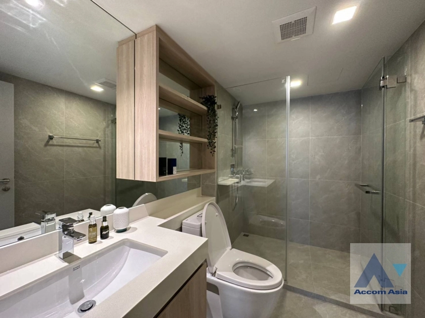 10  3 br Apartment For Rent in Sukhumvit ,Bangkok BTS Asok at Comfortable of Living Space AA35410