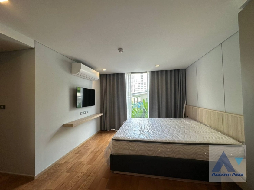 unitPet friendly |  3 Bedrooms  Apartment For Rent in Sukhumvit, Bangkok  near BTS Asok (AA35411)
