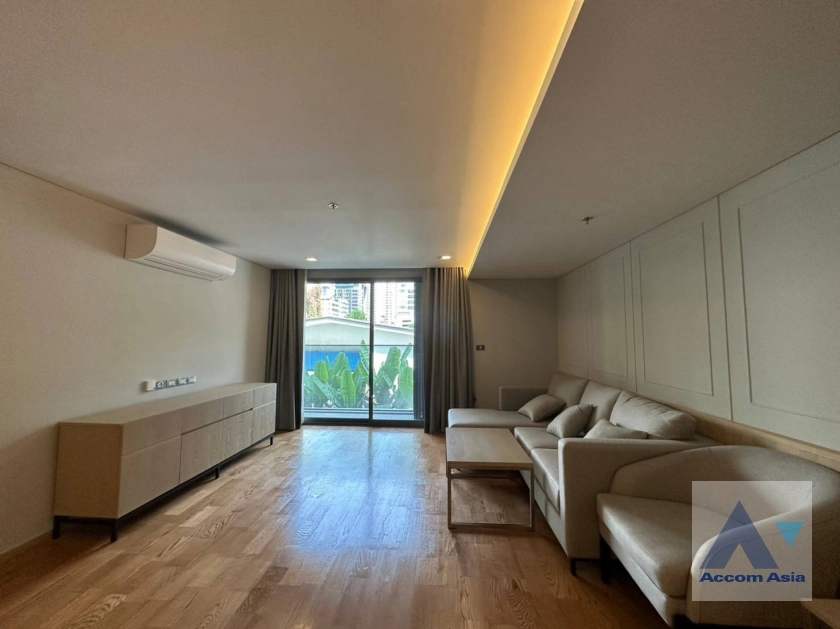  2  3 br Apartment For Rent in Sukhumvit ,Bangkok BTS Nana at Comfortable of Living Space AA35411