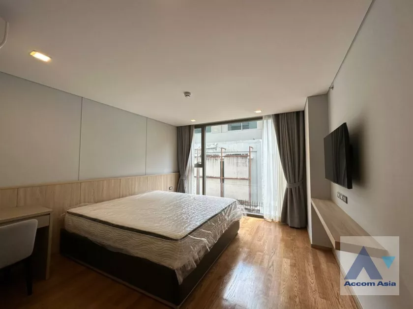 4  2 br Apartment For Rent in Sukhumvit ,Bangkok BTS Nana at Comfortable of Living Space AA35412