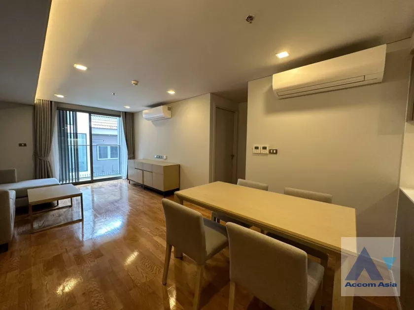  1  2 br Apartment For Rent in Sukhumvit ,Bangkok BTS Nana at Comfortable of Living Space AA35412