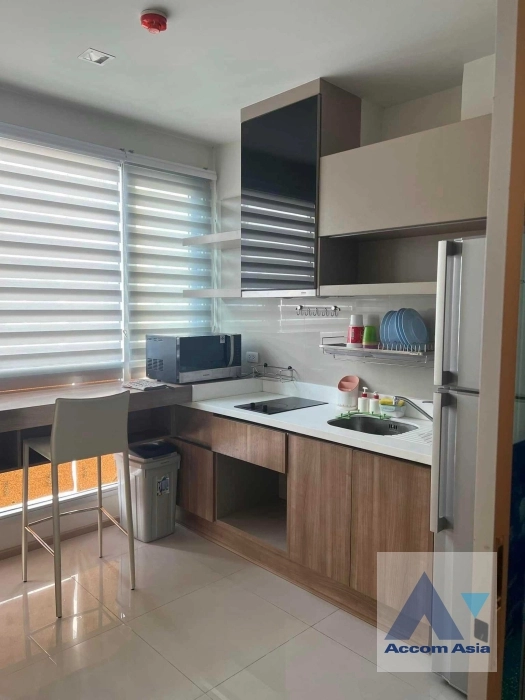 unitCorner Unit | Rhythm Sathorn The Slow Collection Condominium