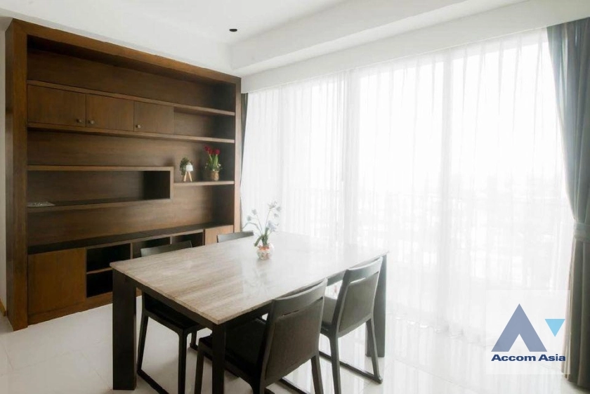  2 Bedrooms  Condominium For Rent & Sale in Sukhumvit, Bangkok  near BTS Phrom Phong (AA35420)