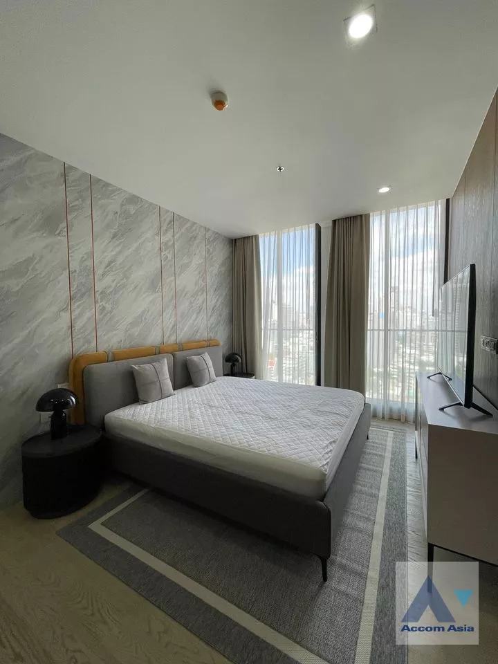 5  2 br Condominium For Rent in Ploenchit ,Bangkok BTS Ploenchit at Noble Ploenchit AA35426