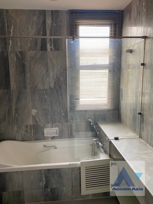 12  4 br House For Rent in Sukhumvit ,Bangkok BTS Ekkamai at The Noble Ekkamai 22  AA35436