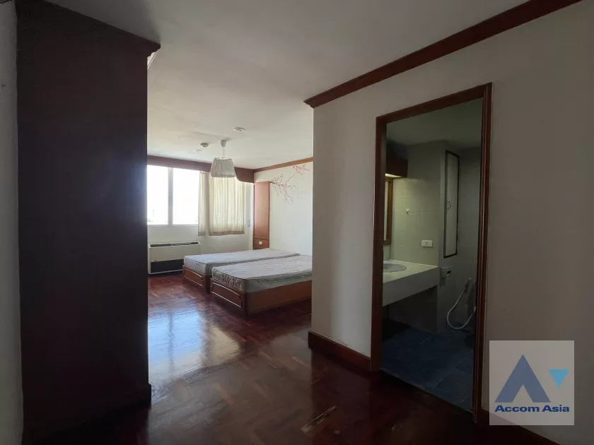 6  3 br Apartment For Rent in Sukhumvit ,Bangkok BTS Ekkamai at Ideal Place For Big Famlilies AA35441