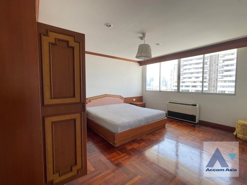 9  3 br Apartment For Rent in Sukhumvit ,Bangkok BTS Ekkamai at Ideal Place For Big Families AA35441