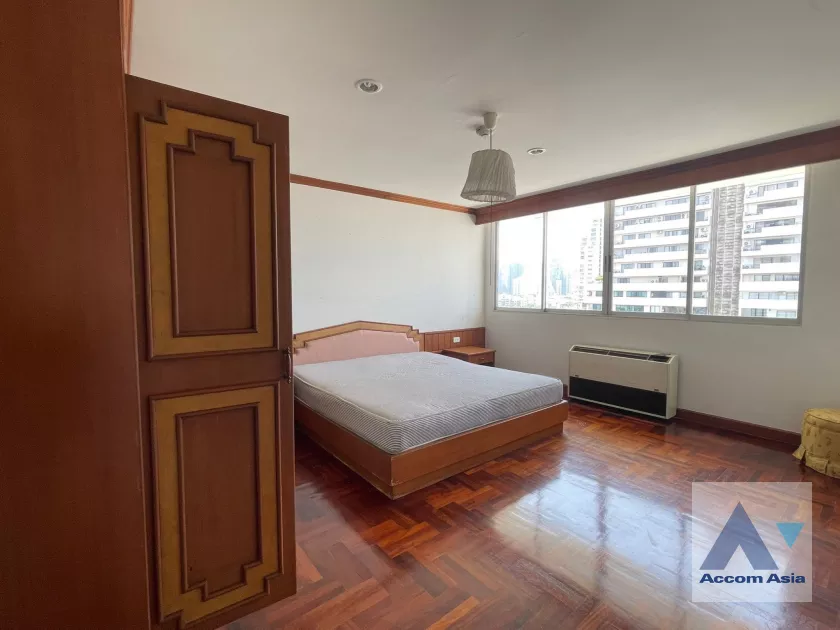 9  3 br Apartment For Rent in Sukhumvit ,Bangkok BTS Ekkamai at Ideal Place For Big Famlilies AA35441