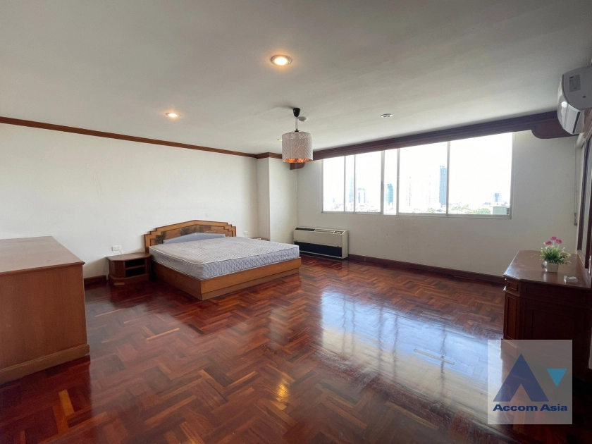 8  3 br Apartment For Rent in Sukhumvit ,Bangkok BTS Ekkamai at Ideal Place For Big Families AA35441