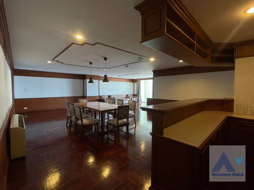  1  3 br Apartment For Rent in Sukhumvit ,Bangkok BTS Ekkamai at Ideal Place For Big Families AA35441