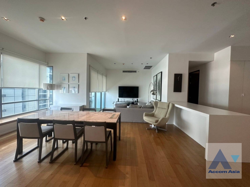 4  2 br Condominium For Rent in Sukhumvit ,Bangkok BTS Phrom Phong at The Madison AA35445