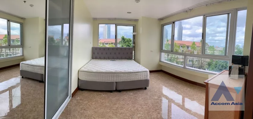  1  1 br Condominium For Sale in Rama 3 ,Bangkok BRT Rama III Bridge at River Heaven AA35451