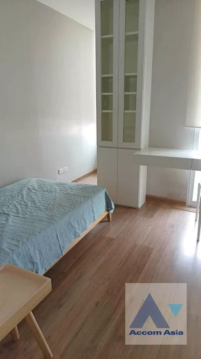 6  2 br Condominium For Sale in Ploenchit ,Bangkok BTS Sala Daeng - MRT Sam Yan at Chamchuri Square Residence AA35462