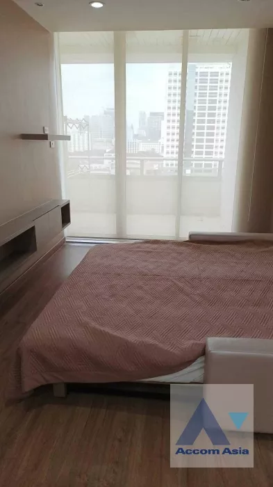 5  2 br Condominium For Sale in Ploenchit ,Bangkok BTS Sala Daeng - MRT Sam Yan at Chamchuri Square Residence AA35462