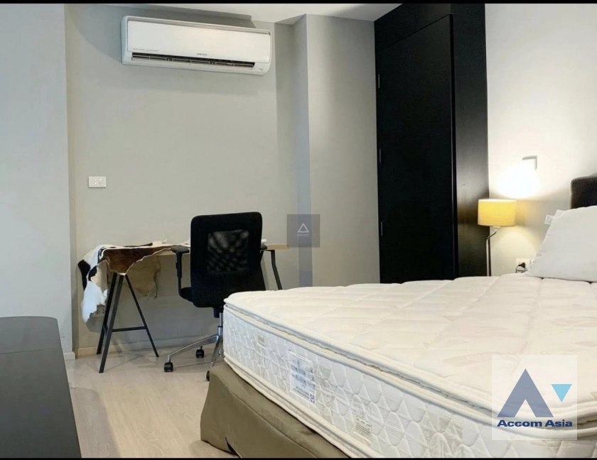7  1 br Condominium for rent and sale in Sukhumvit ,Bangkok BTS Phra khanong at Rhythm Sukhumvit 44/1   AA35465