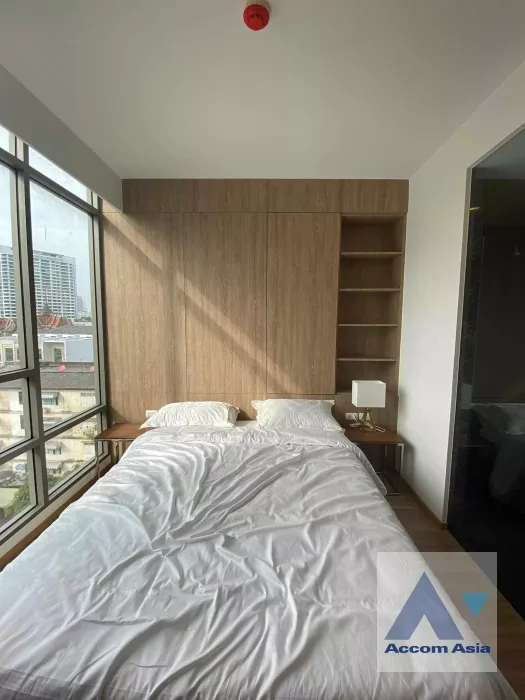 4  2 br Condominium For Rent in Silom ,Bangkok BTS Chong Nonsi - MRT Sam Yan at Siamese Surawong AA35469