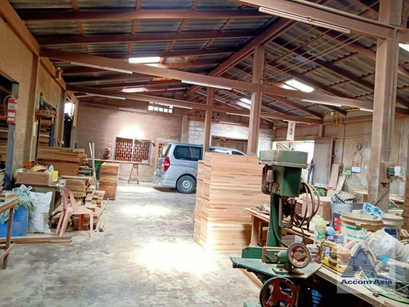  1  3 br House For Sale in Sukhumvit ,Bangkok BTS Punnawithi AA35473