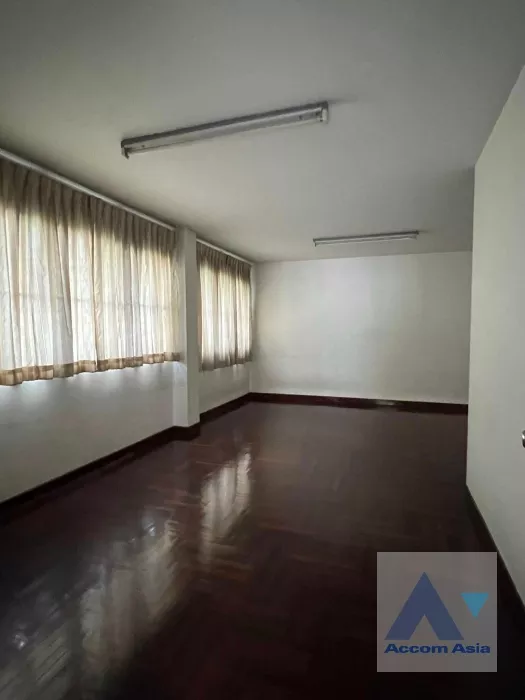 11  Building for rent and sale in Bang Na ,Bangkok  AA35479
