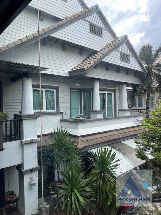  2  5 br House For Sale in Latkrabang ,Bangkok  at Baan Pattanakarn  AA35500