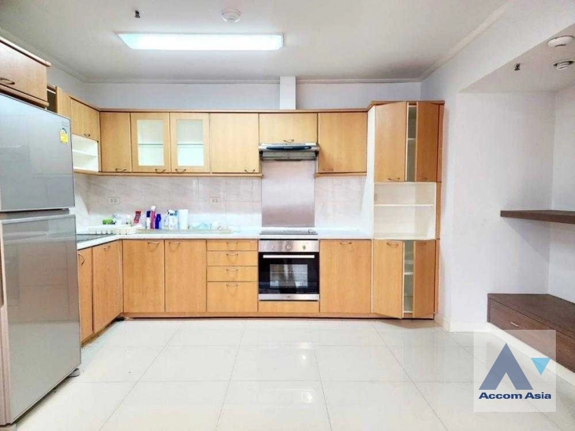  1  2 br Condominium For Sale in Sukhumvit ,Bangkok BTS Phrom Phong at Baan Suan Petch AA35511