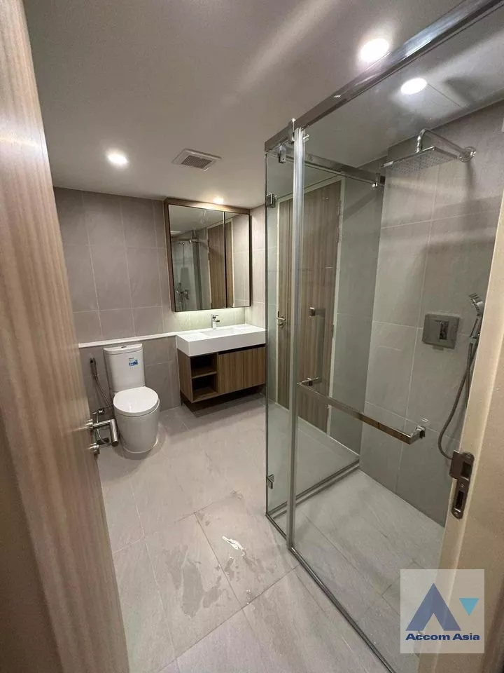 7  2 br Condominium For Rent in Ploenchit ,Bangkok BTS Chitlom at Na Vara Residence AA35512