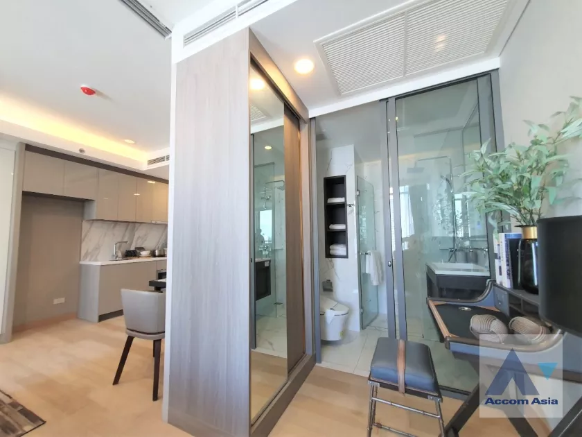 9  1 br Condominium For Sale in Sukhumvit ,Bangkok MRT Queen Sirikit National Convention Center at Siamese Exclusive Queens AA35552