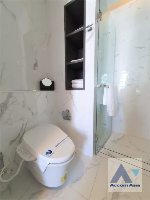 12  1 br Condominium For Sale in Sukhumvit ,Bangkok MRT Queen Sirikit National Convention Center at Siamese Exclusive Queens AA35552