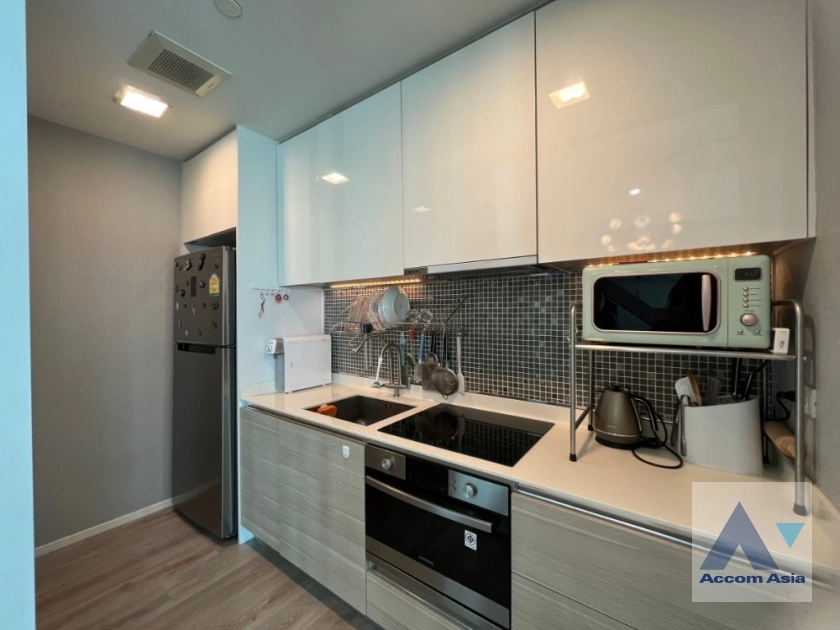 unitThe Room Sukhumvit 21